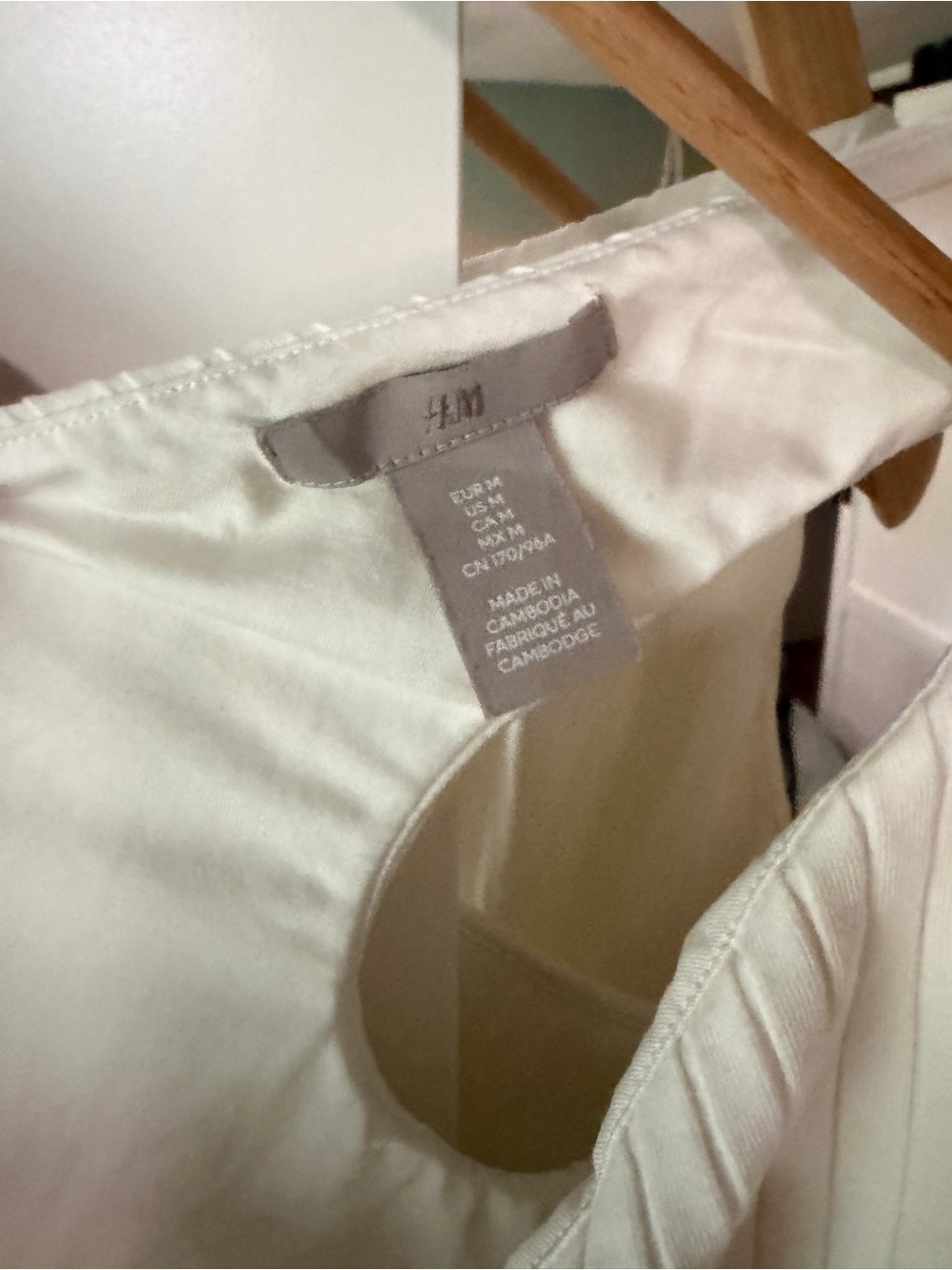 H&M White Ribbed One-Shoulder Tank Top - Picture 2 of 2
